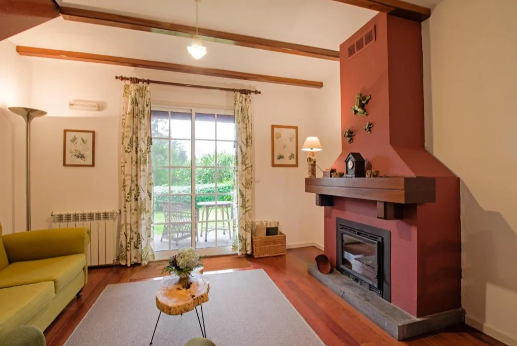 Quinta Santo da Serra | woonkamer met bank